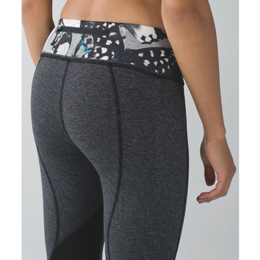 Lululemon‎ Pace Rival Crop leggings in the "Wee Stripe Heathered Black" color